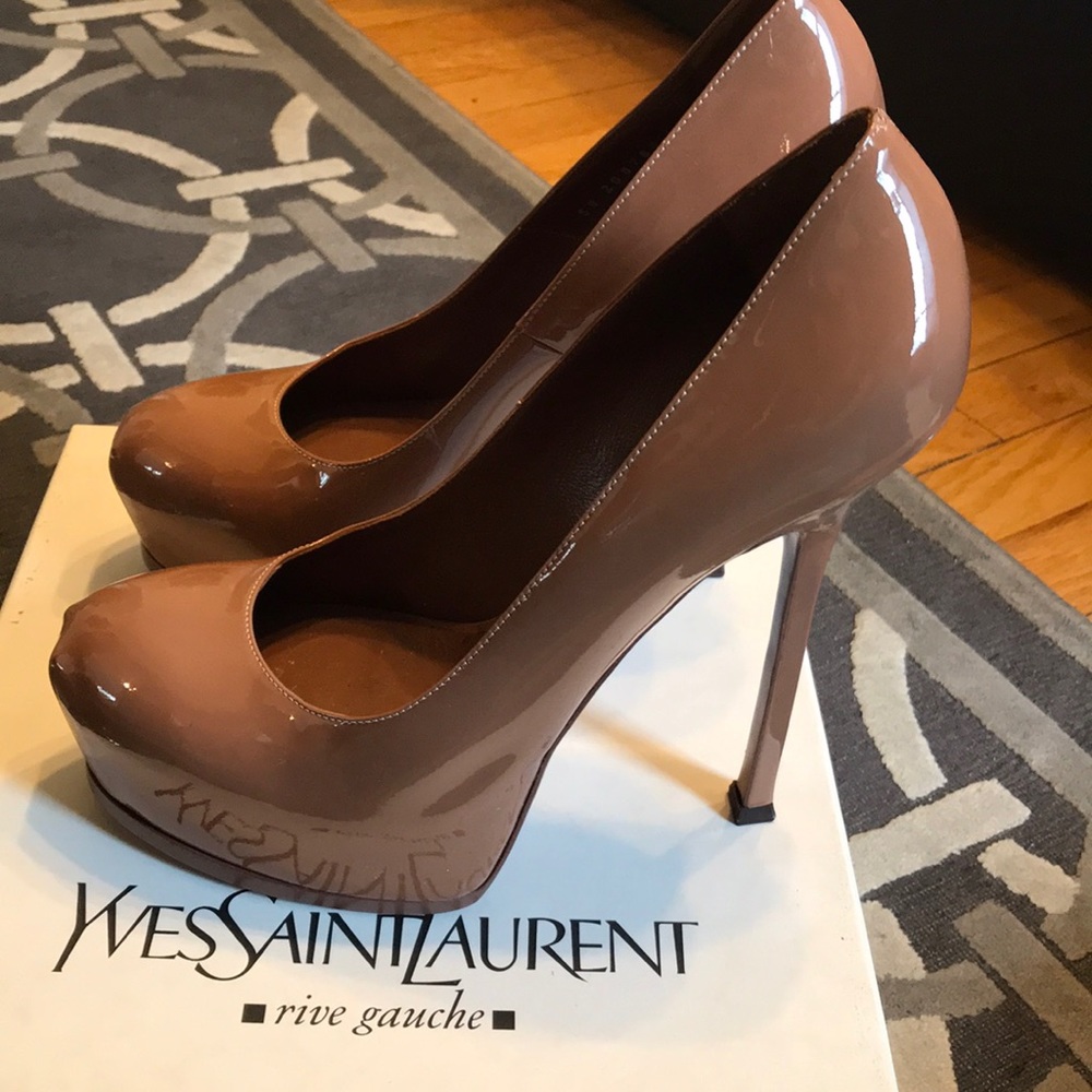 Tribute Pumps - Picture 2 of 5